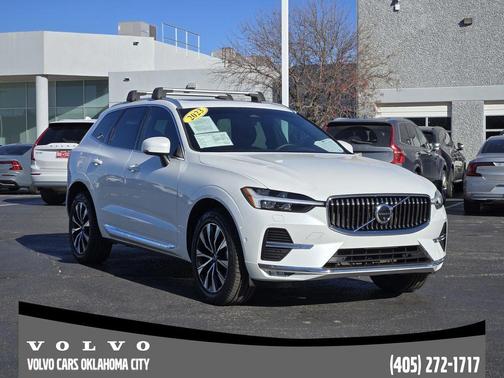 2023 Volvo XC60 B5 Plus Bright Theme