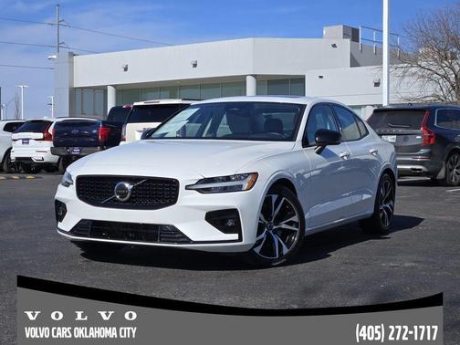 2025 Volvo S60 B5 Core