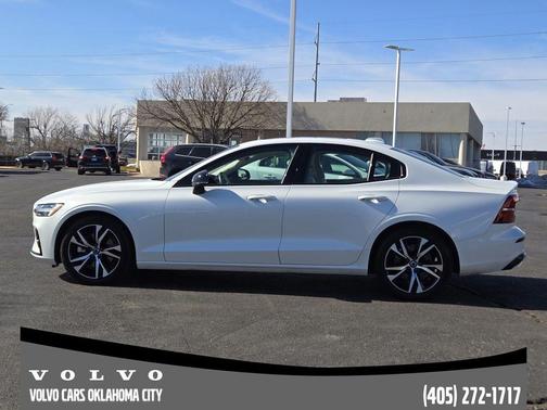 2025 Volvo S60 B5 Core