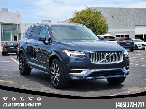 2025 Volvo XC90 B5 Core