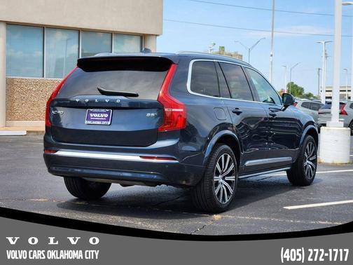 2025 Volvo XC90 B5 Core