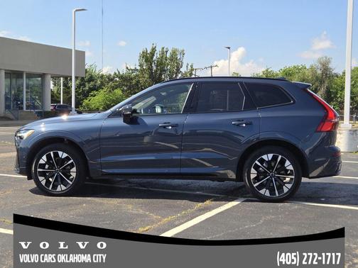 Denim Blue Metallic 2026 Volvo XC60 B5 Plus