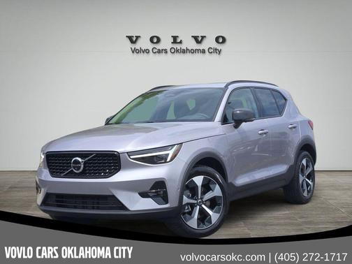 Aurora Blue 2026 Volvo XC40 B5 Plus