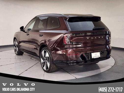 2025 Volvo EX90 Twin Motor Performance Ultra 6-Seater