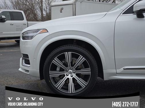 2023 Volvo XC90 B6 Ultimate 6-Seater