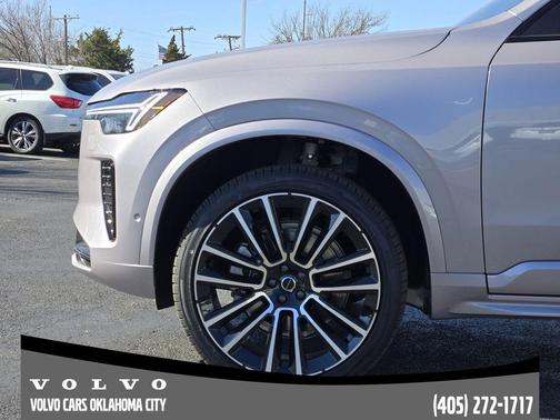 2026 Volvo XC90 B6 Ultra Dark Theme 7-Seater