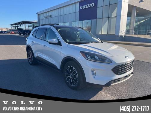 2022 Ford Escape PHEV SEL