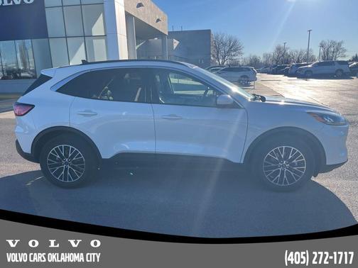 2022 Ford Escape PHEV SEL