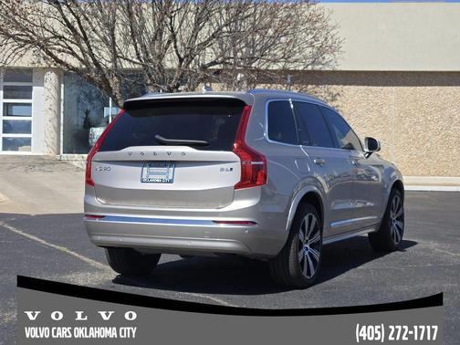 2025 Volvo XC90 B6 Ultra