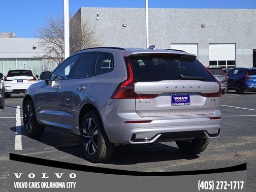 2026 Volvo XC60 B5 Plus