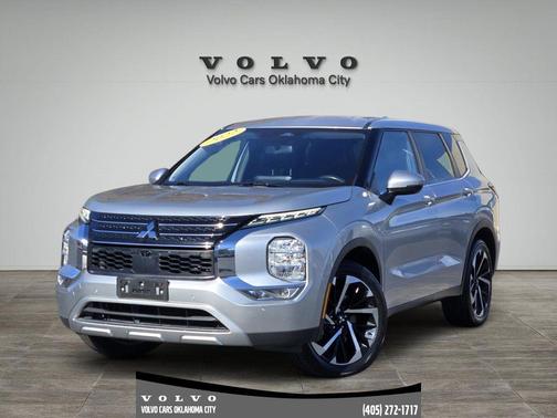 2022 Mitsubishi Outlander SE