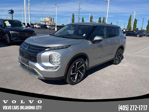 2022 Mitsubishi Outlander SE