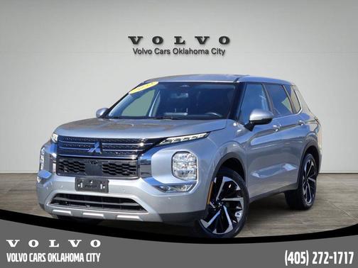 2022 Mitsubishi Outlander SE