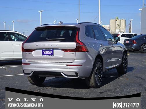 2026 Volvo XC60 B5 Ultra