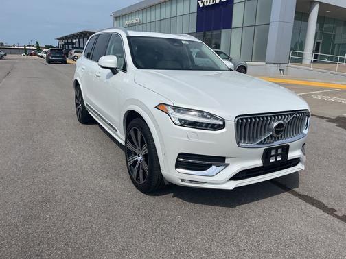 2024 Volvo XC90 B6 Ultimate Bright 7-Seater