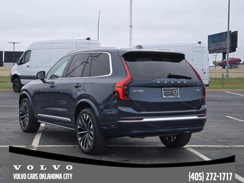 Denim Blue Metallic 2026 Volvo XC90 B6 Plus 7-Seater
