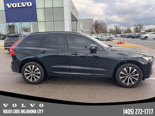 2025 Volvo XC60 B5 Plus