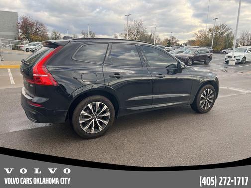 2025 Volvo XC60 B5 Plus