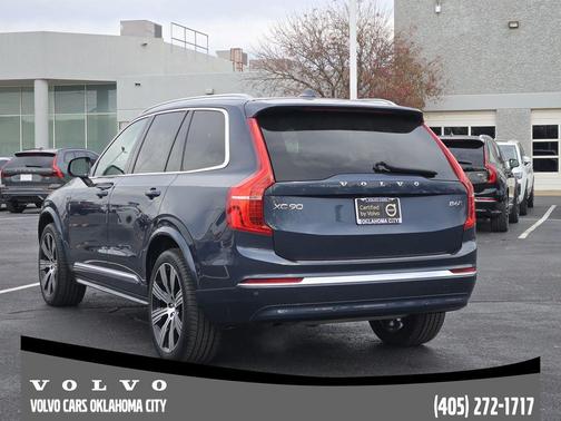 2023 Volvo XC90 B6 Ultimate 7-Seater