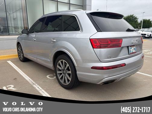 Florett Silver Metallic 2018 Audi Q7 3.0T Prestige