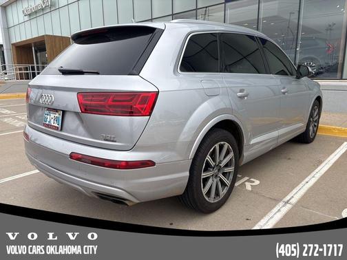 Florett Silver Metallic 2018 Audi Q7 3.0T Prestige