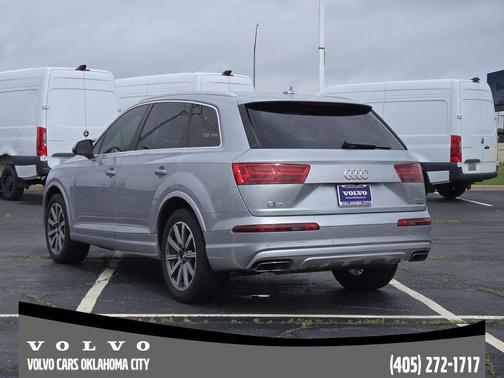 Florett Silver Metallic 2018 Audi Q7 3.0T Prestige
