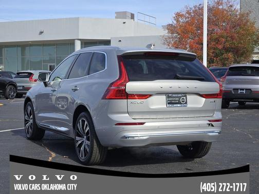 2023 Volvo XC60 B5 Plus Bright Theme