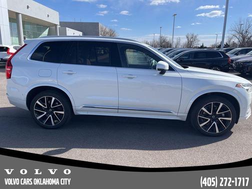 2024 Volvo XC90 B6 Ultimate Bright Theme 7-Seater