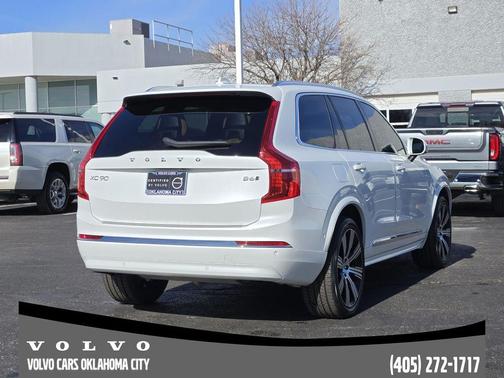 2023 Volvo XC90 B6 Ultimate 7-Seater