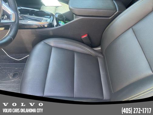 Cayenne Orange Metallic 2024 Chevrolet Trax ACTIV