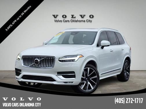 2024 Volvo XC90 B5 Plus Bright Theme