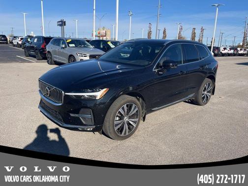 2023 Volvo XC60 B5 Plus Bright Theme