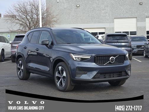 2026 Volvo XC40 B5 Core