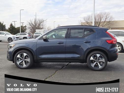 2026 Volvo XC40 B5 Core