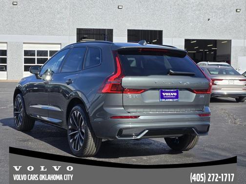 2026 Volvo XC60 B5 Ultra