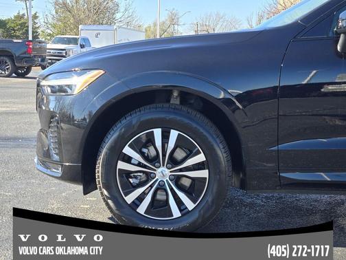 2025 Volvo XC60 B5 Core