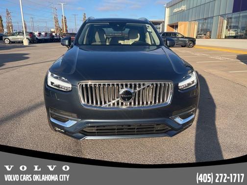 2022 Volvo XC90 T6 Inscription 7 Passenger