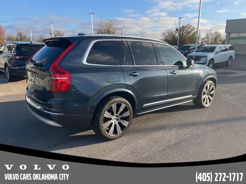 2022 Volvo XC90 T6 Inscription 7 Passenger