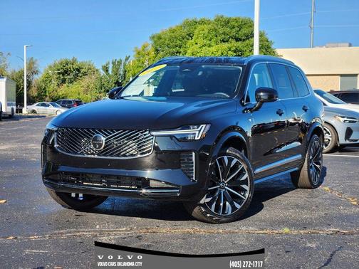 2025 Volvo XC90 B6 Plus 7-Seater