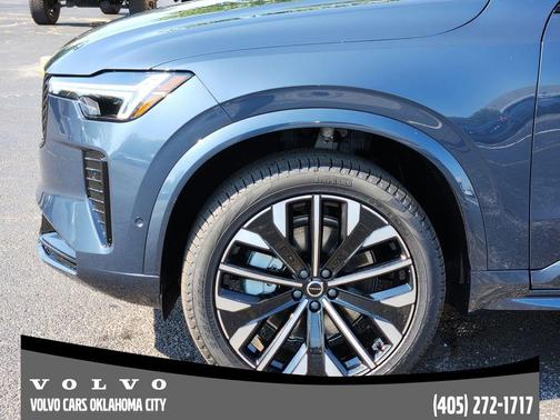 2026 Volvo XC90 B6 Ultra Dark Theme 7-Seater