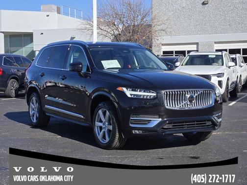 2024 Volvo XC90 B5 Core Bright Theme