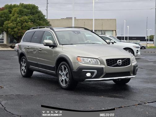 2015 Volvo XC70 T6 Platinum