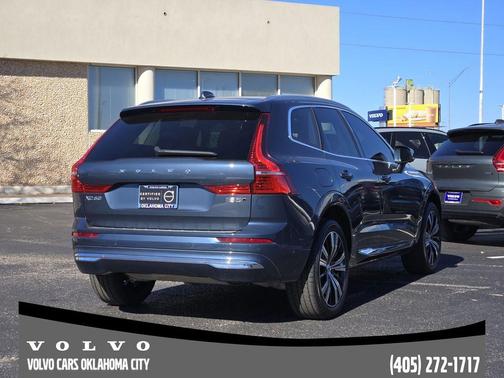 2023 Volvo XC60 B5 Plus Bright Theme