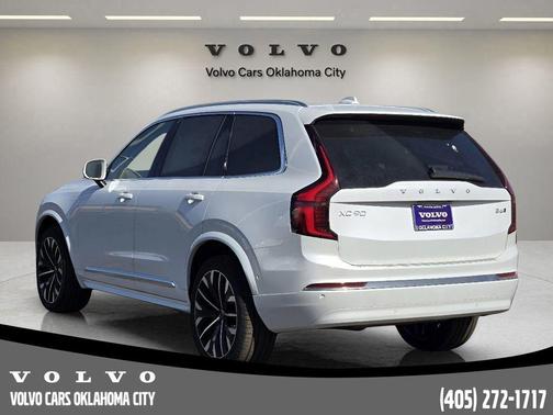 2025 Volvo XC90 B6 Plus 7-Seater