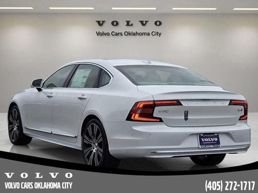 2025 Volvo S90 B6 Plus