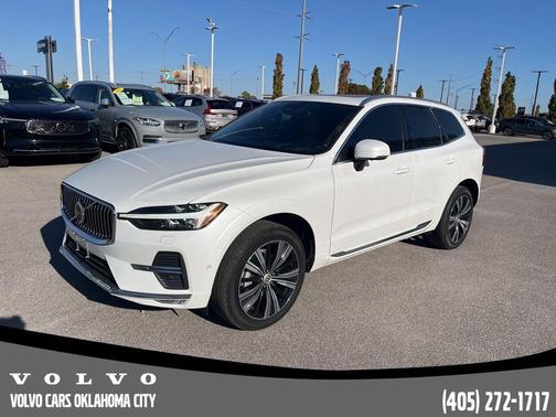 2023 Volvo XC60 B5 Ultimate Bright Theme