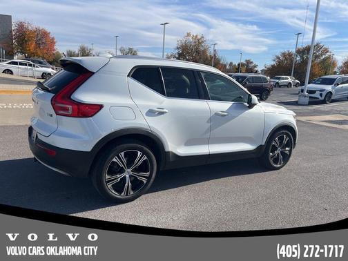 2021 Volvo XC40 T5 Inscription