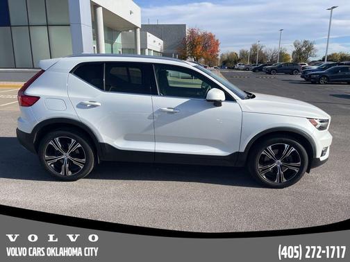 2021 Volvo XC40 T5 Inscription