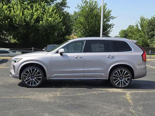 2026 Volvo XC90 B5 Plus 7-Seater