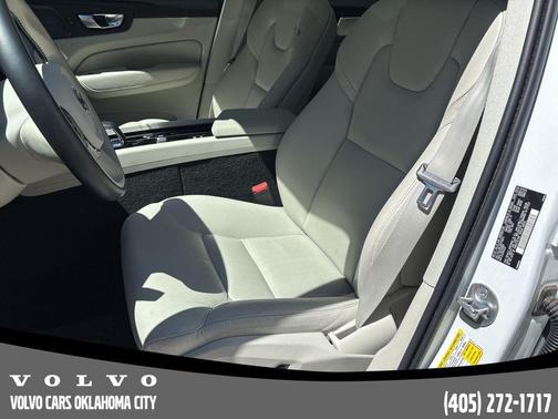 Crystal White Metallic 2024 Volvo XC60 B5 Plus Dark Theme